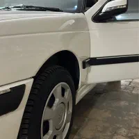 پژو پارسxu7مدل۱۴۰۲بدون رنگ