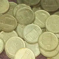 سکه برنزی آرامگاه سعدی نایاب
