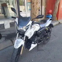 آپاچی 180