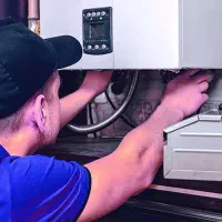 تعمیر آبگرمکن و پکیج در پردیس و سیاه‌سنگ ، فنی چک