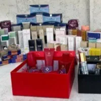 محصولات آرایشی و بهداشتی مراقبتی ودرمانی پوست ومو