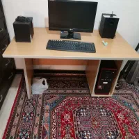 میز کامپیوتر