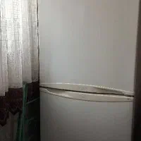 یخچال فریزر کاملا سالم