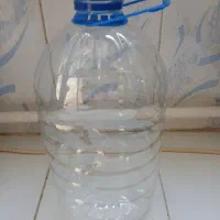 بطری ۵ لیتری  در حد نو ۳۰ هزار تومان