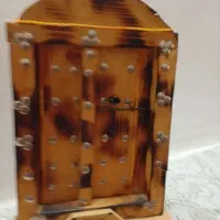هنردست درب تخته ای مدل درب  قدیمی عتیقه