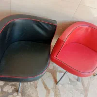 چهار عدد صندلی