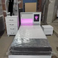تخت تک نفره