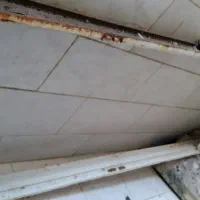 چارچوب و درب چوبی