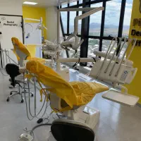 تخفیف ۳۰ درصد خدمات دندان پزشکی بمناسبت افتتاحیه