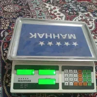 ترازو ۴۰ کیلویی محک درحدنو