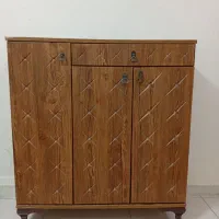 جاکفشی سه درب