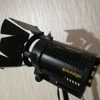 dedo light نور عکاسی و سینمایی حرفه ای