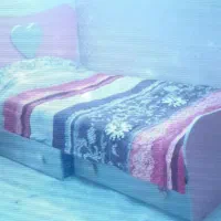 تخت و میز آرایش