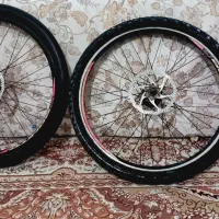یک دست لاستیک دوچرخه