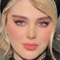 پزشک ژل۷۹۰ بوتاکس۶۰۰ آنزیم۷۹۰ مزو۷۹۰ فیلر نخ کلاژن