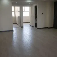 ۱۰۰ متر غربیهای فلکه اول