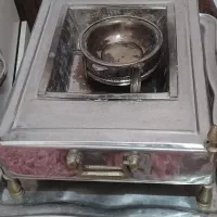 منقل قدیمی برپایه برنجی وسیعی ورشو