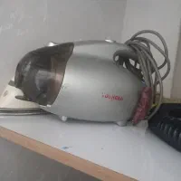 تلوزیون از دیوار افتاده باید تعمیر بشه