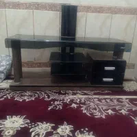 میز تلویزیون شیشه ای