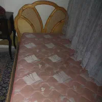 تخت یکنفره