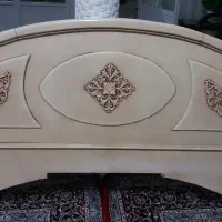 کله بالا پاین تخت پاتختی و کنسول نداره
