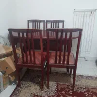 میز چهار نفره