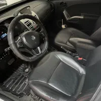 کوئیک۴۰۳اتومات پارس خودرو در حد کارشناسی سفید