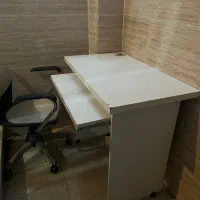 میز وصندلی