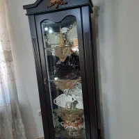 کمد ایستاده