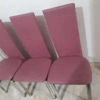 ۶ عدد صندلی فلزی بسیار تمیز