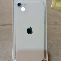 آیفون se2020
