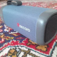 اسپیکر beecaro