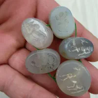 مهره نشان دار گبری