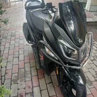 sym j200