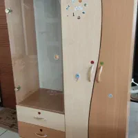 کمد ویترین دار