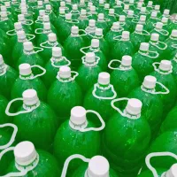 آب رادیاتور و ضد یخ روغنی و شیشه پاک کن وآب مقطر