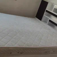 تخت خواب و تشک درحدنو