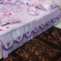 تخت خواب و رو تختی و تشک