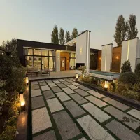 فلت مدرن فرنیش استخرحرفه ای لوکیشن بینظیر جنگلی