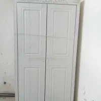 کمد لباس در حد نو