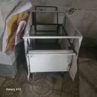 گاری چهارچرخ