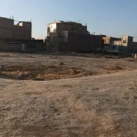 زمین دو بر پشت پمپ گاز بلوک d