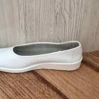 یک جفت کفش راحتی سبک