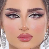 تخفیف ویژه میکاپ ۲۰۰ ۳۰۰ فقط ۵نفراول فقط‌۴روز|خدمات آرایشگری و زیبایی|اردبیل, |دیوار