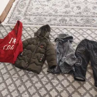 تعدادی لباس پسرانه