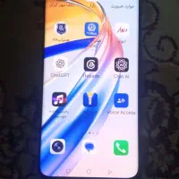 کسی گوشی لازم داره