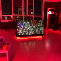 تابلوسازی.اجرای تخصصی میز نئون و حروف برجسته