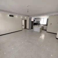 ۹۵ متر / نوساز / دو پارکینگ سندی / متریال برند