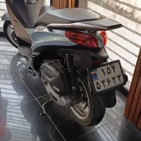 پیاجیو ۱۵۰ ( ایتالیا )