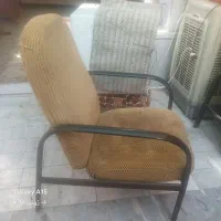 صندلی فلزی
